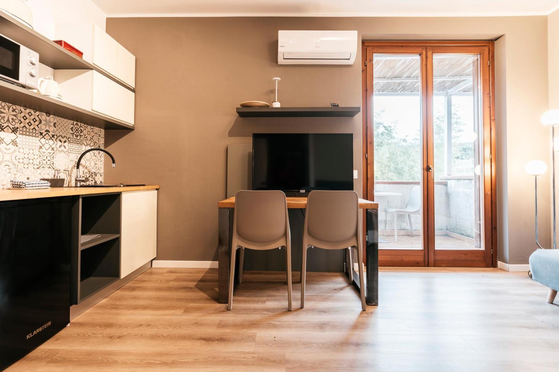 Mistral Apartments Пунтоне-ди-Скарлино Экстерьер фото