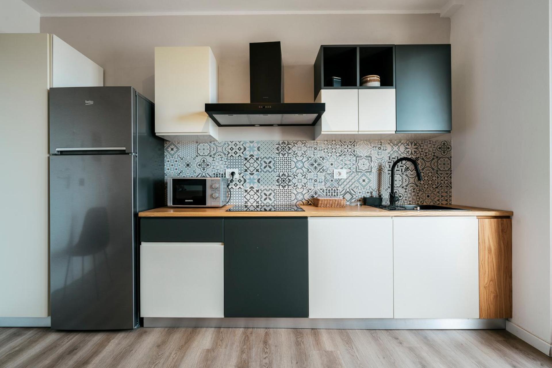 Mistral Apartments Пунтоне-ди-Скарлино Экстерьер фото