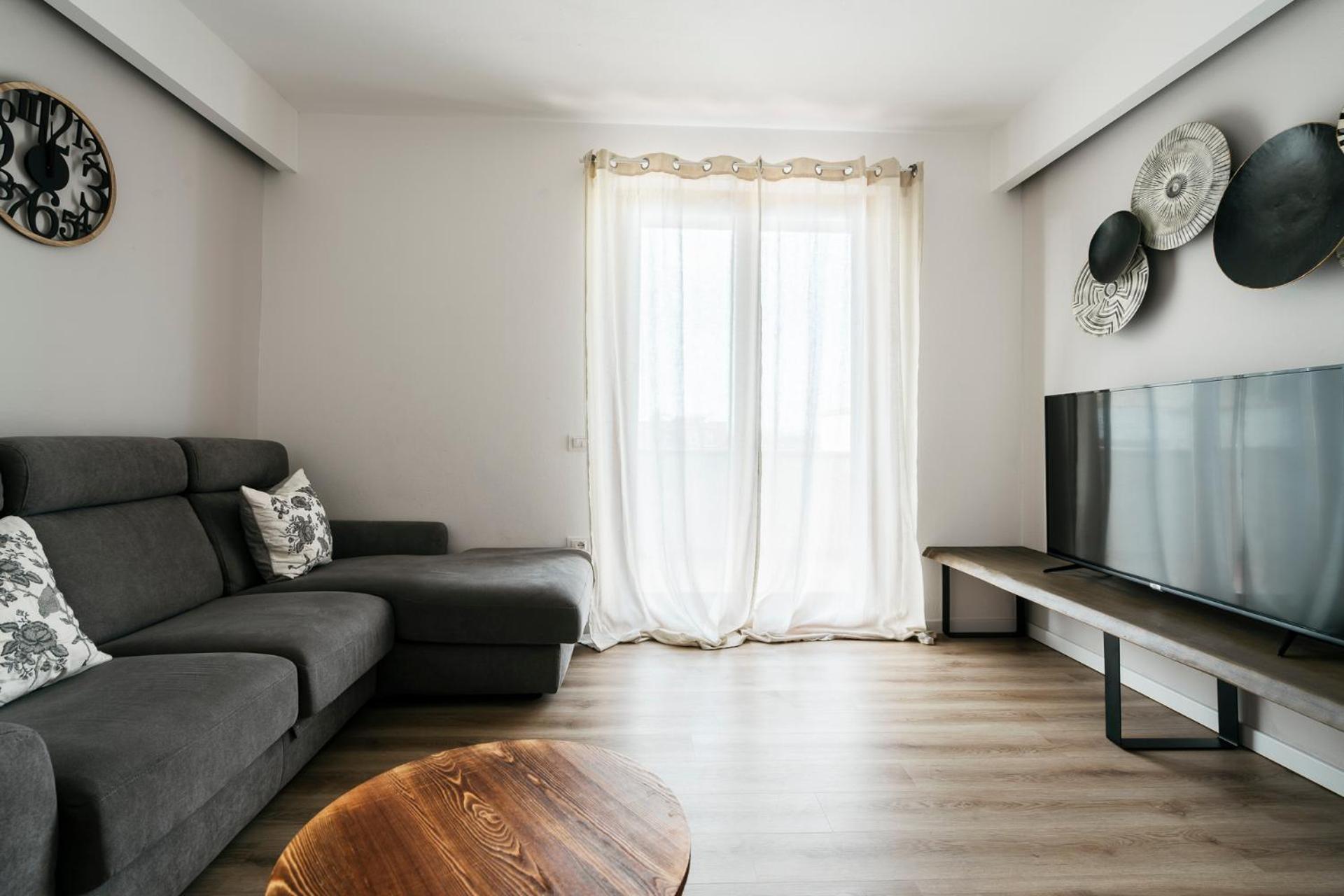 Mistral Apartments Пунтоне-ди-Скарлино Номер фото